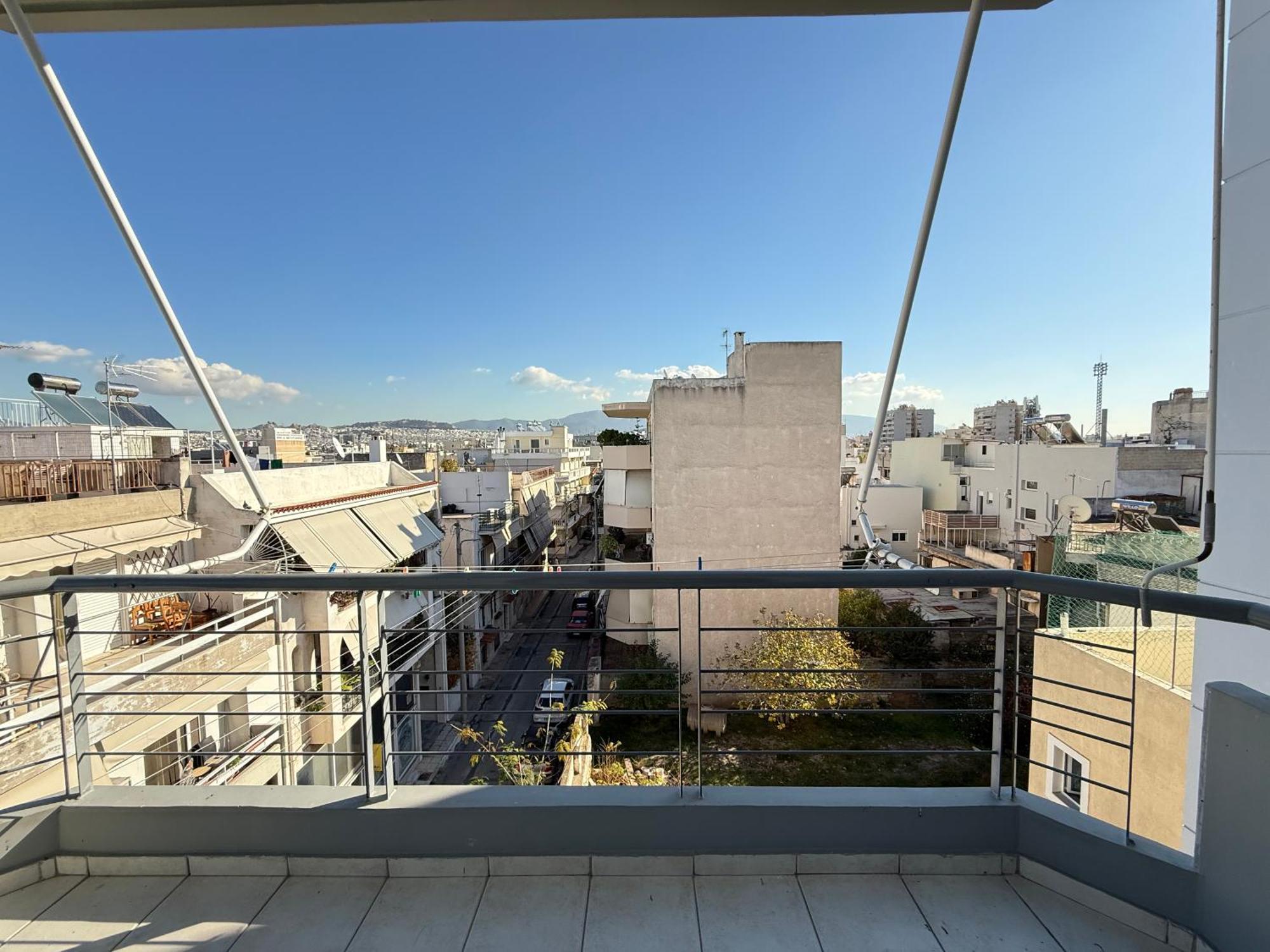 אתונה Sunny Home Private Jacuzzi Hydromassage Acropolis & Lycabettus Far View Parking 300M Metro Peristeri חדר תמונה