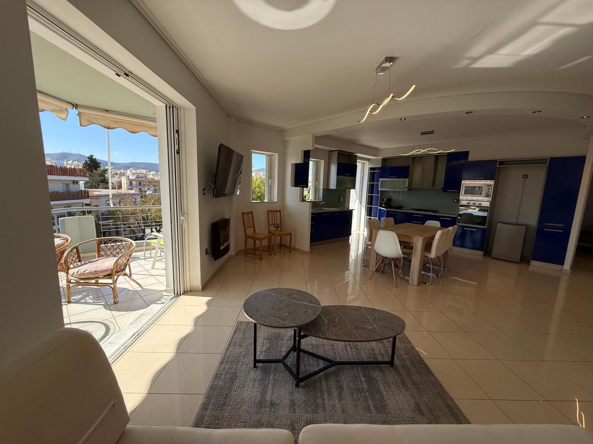 אתונה Sunny Home Private Jacuzzi Hydromassage Acropolis & Lycabettus Far View Parking 300M Metro Peristeri מראה חיצוני תמונה