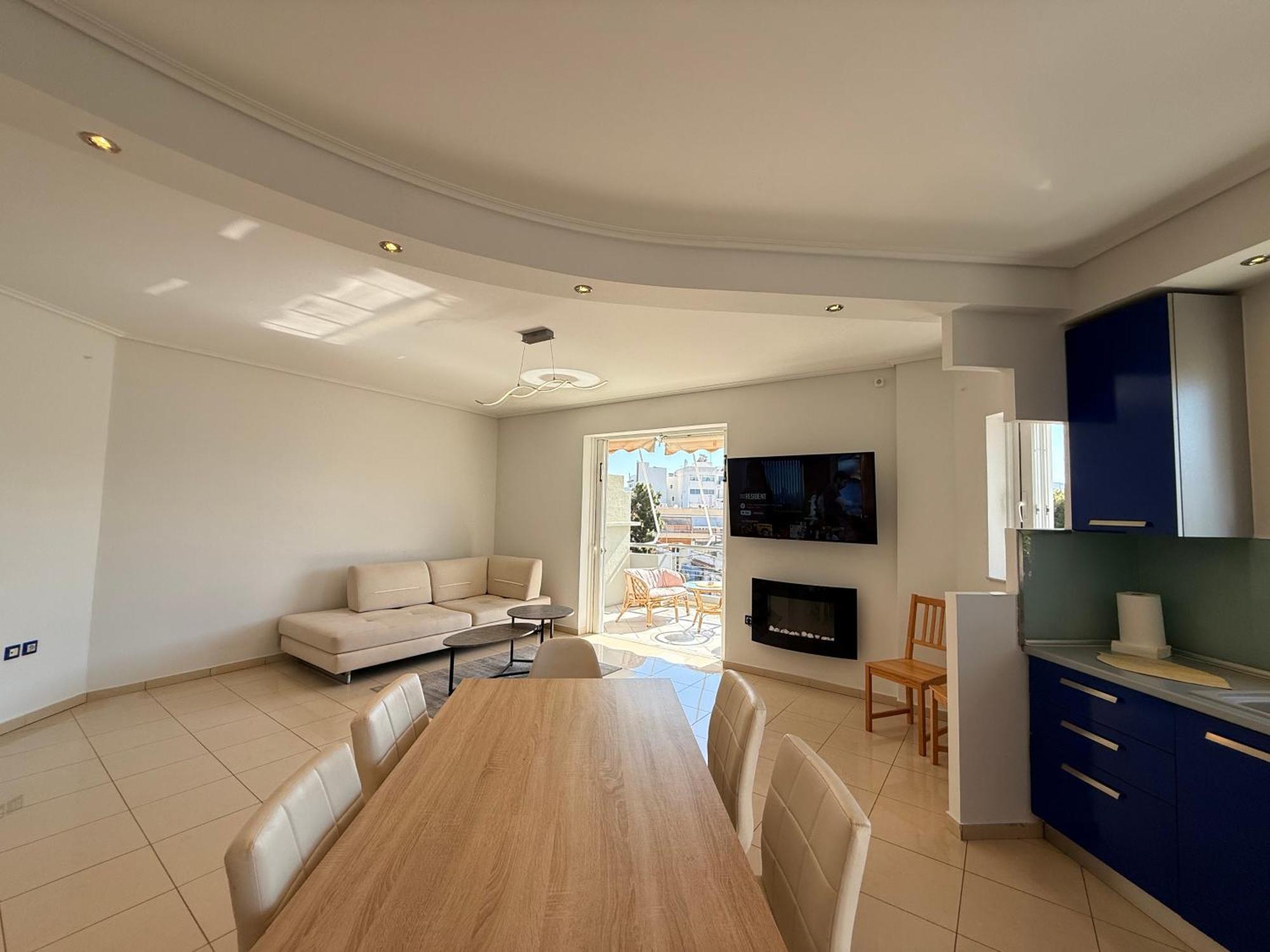 אתונה Sunny Home Private Jacuzzi Hydromassage Acropolis & Lycabettus Far View Parking 300M Metro Peristeri מראה חיצוני תמונה
