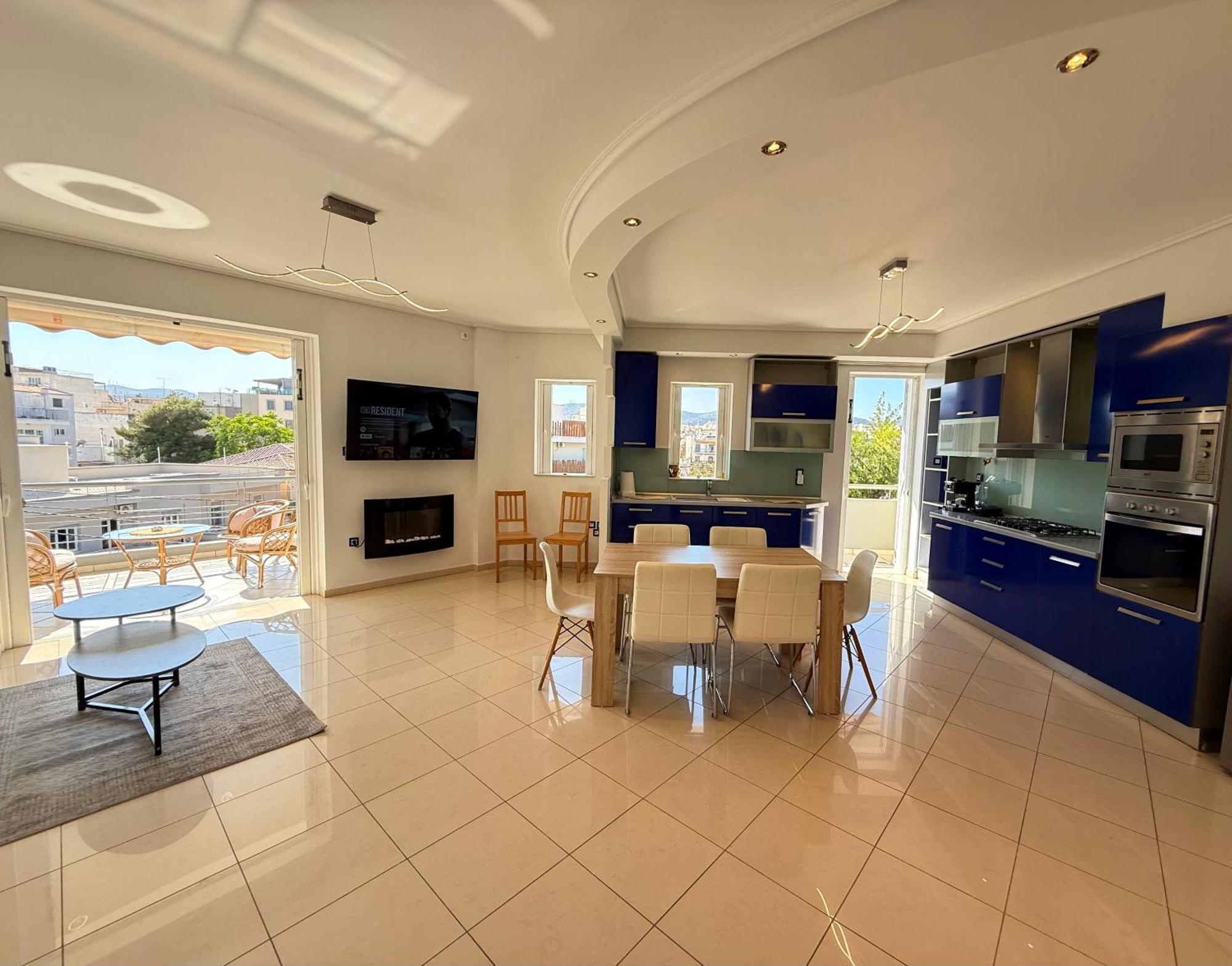 אתונה Sunny Home Private Jacuzzi Hydromassage Acropolis & Lycabettus Far View Parking 300M Metro Peristeri מראה חיצוני תמונה