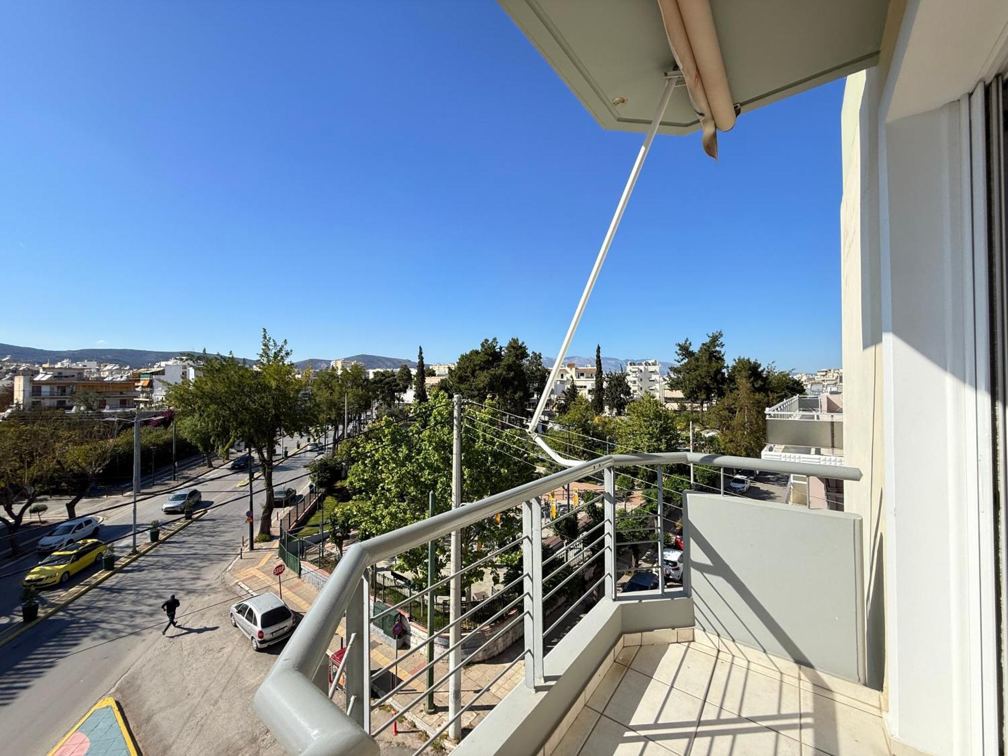אתונה Sunny Home Private Jacuzzi Hydromassage Acropolis & Lycabettus Far View Parking 300M Metro Peristeri מראה חיצוני תמונה